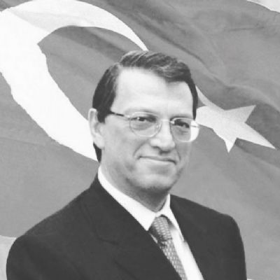 Eski Başbakanımız Mesut Yılmaz’a Allah’tan rahmet dilerim