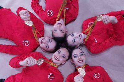 Şampiyonlarımız canı gönülden kutluyoruz